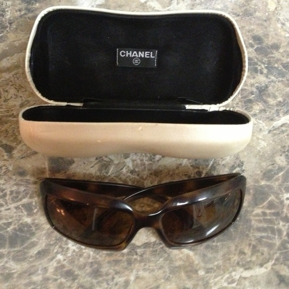Authentic Chanel sunglasses