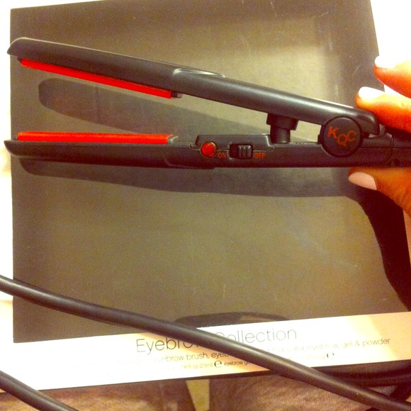 KQC mini straightener