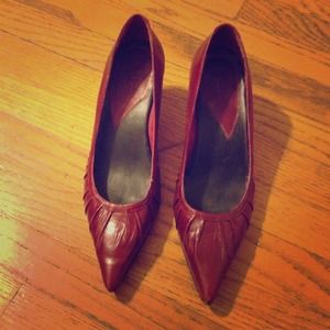 Red MIA leather shoes