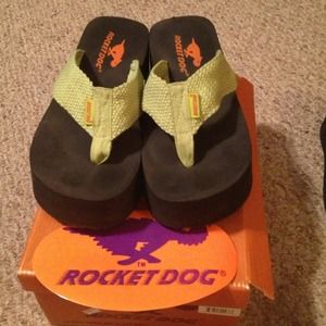 RocketDog Lime Green Flip Flops