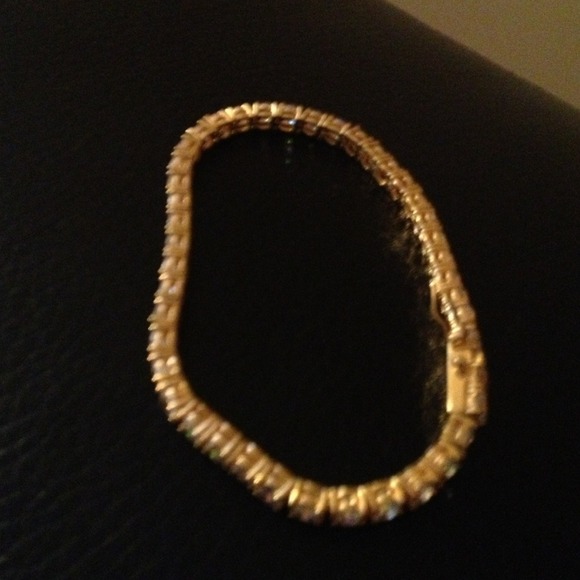Bracelet - Picture 3 of 3