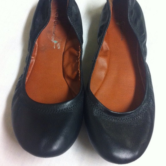 BCBGgeneration ballet flats