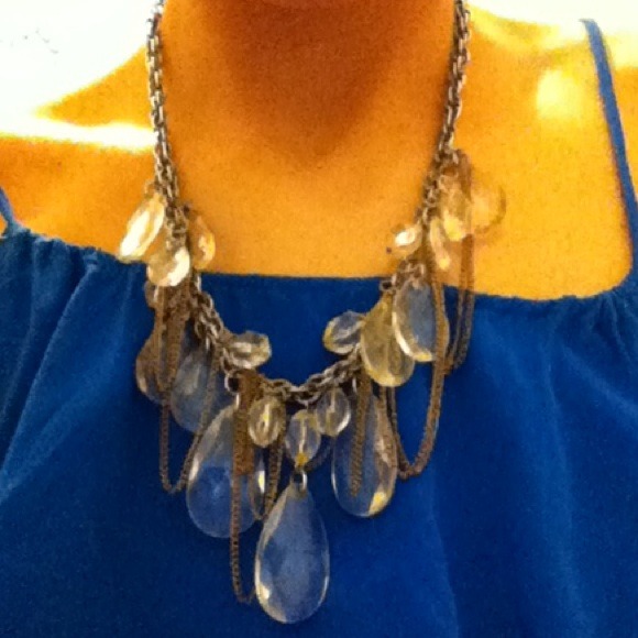 Versatile statement necklace - Picture 2 of 3