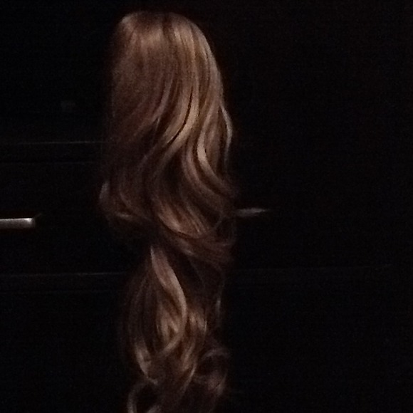 Hey blondie!  Claw clip hair piece