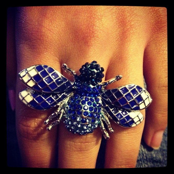 Gorgeous statement ring!