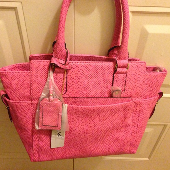 💅Pink Python 💅 - Picture 2 of 4