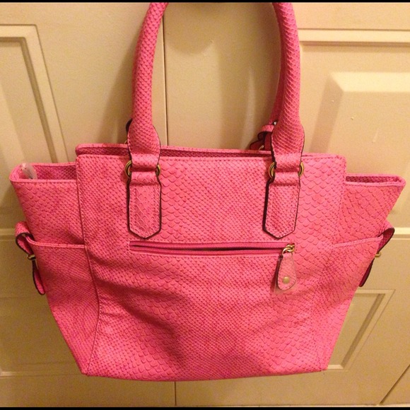 💅Pink Python 💅 - Picture 3 of 4