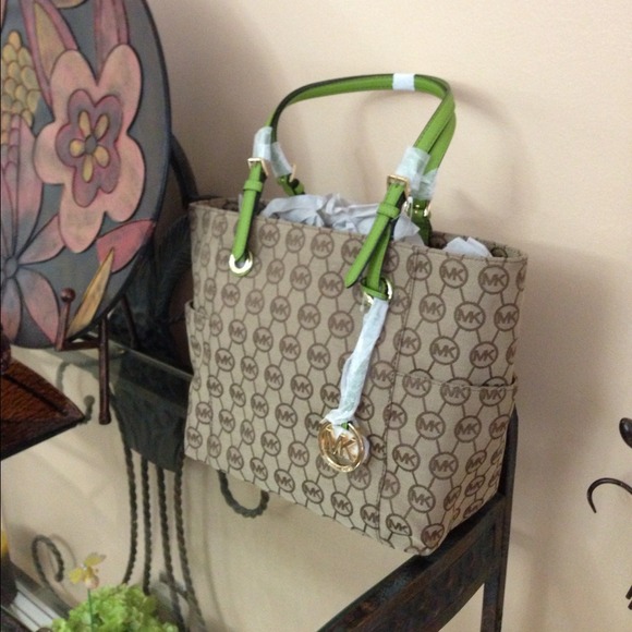 New Michael Kors tote