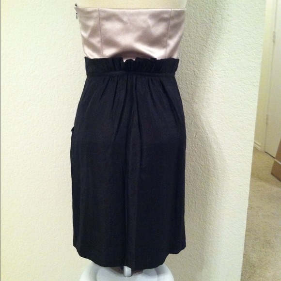 *BCBG* Sz 6 S/M strapless dress taupe black - Picture 3 of 4