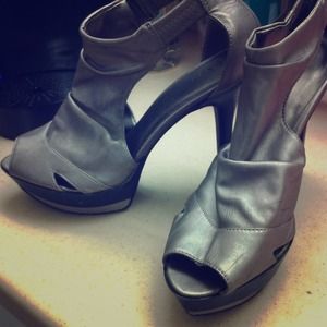 Grayish high heels