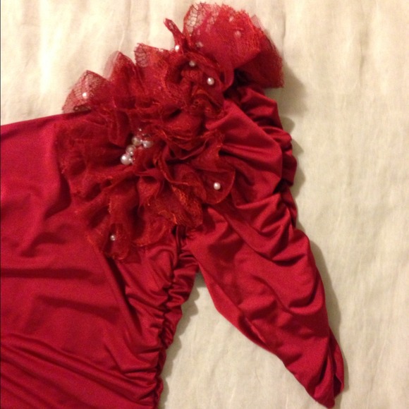 Sexy Red One Shoulder Mini Dress - Picture 3 of 4