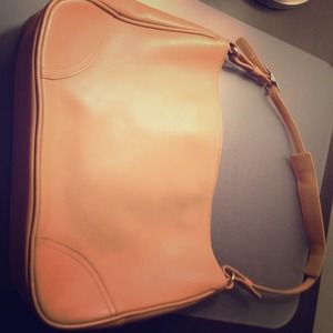 Great Tan Coach Small Purse!