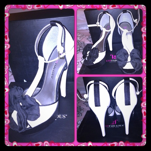 Peeptoe Platform 6 inch heels from Just Fab.