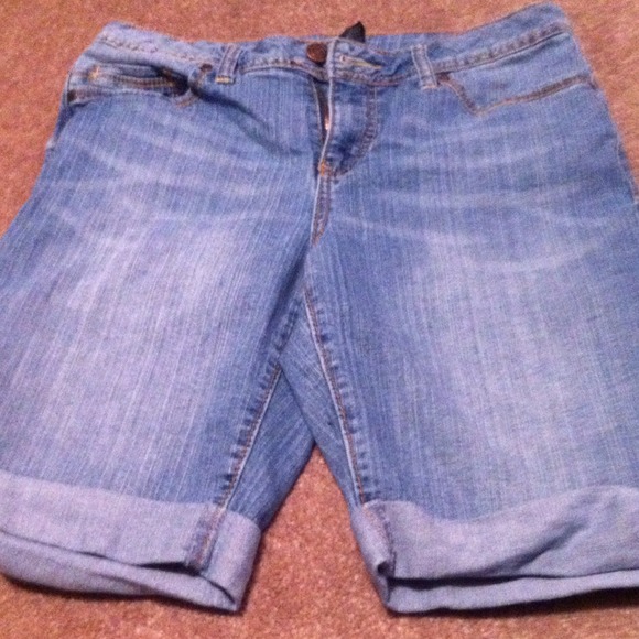 Misses shorts