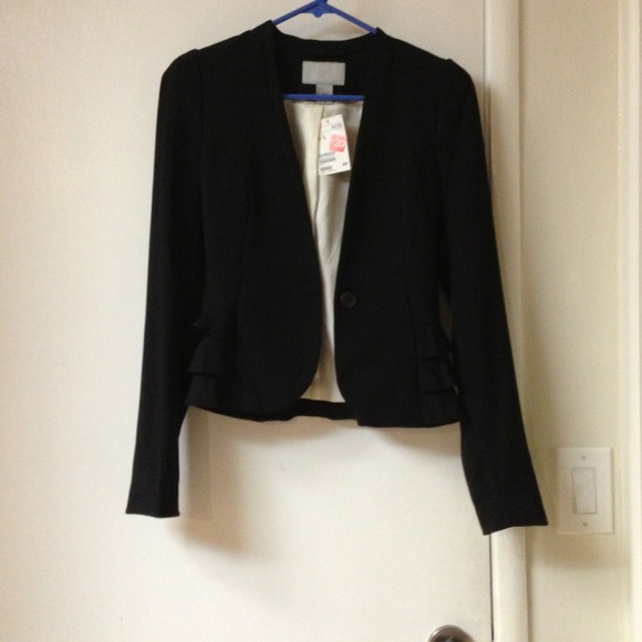 🚫 SOLD!! Blazer - Picture 1 of 4