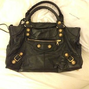 **SOLD** 100% authentic Balenciaga Weekender