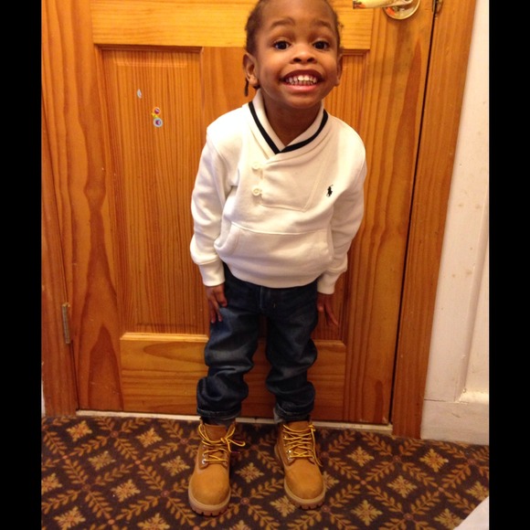 Ayden And Aesha Closet meet the 2nd seller my son - Picture 4 of 4