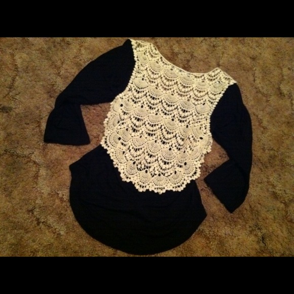 BUNDLED AND SOLD - Picture 2 of 2