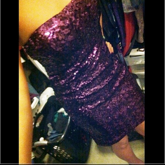 Deep Purple Sequin Tube Top Dress ๐๐๐๐๐๐๐๐ - Picture 2 of 4