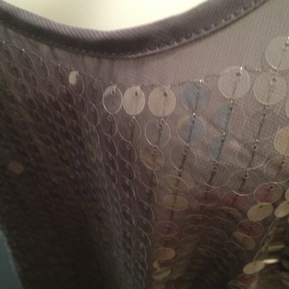 Top - Picture 3 of 3