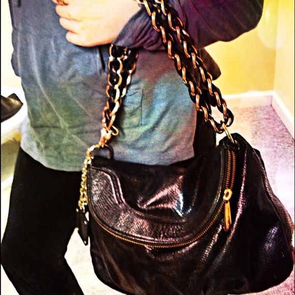 🚫Sold🚫in Bundle Black Leather Gold Chain Purse