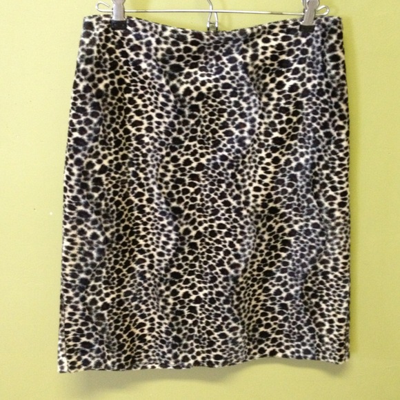 Tracy Evans skirt⭐⭐⭐reduced