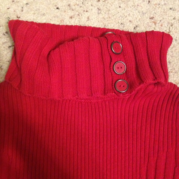 Sweater - Picture 2 of 2