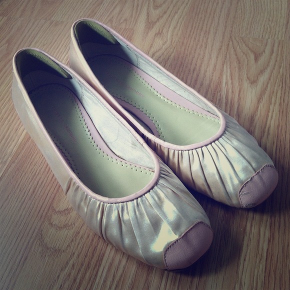 Chinese Laundry Harp Satin Ballet Flat - Picture 1 of 4