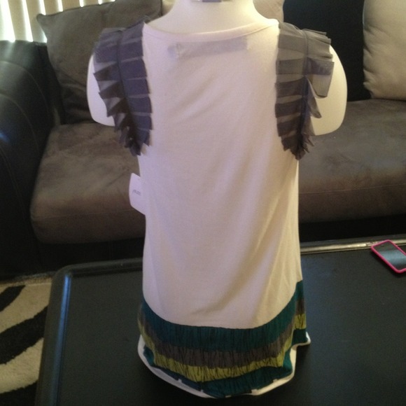 Top - Picture 3 of 3