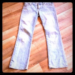 -SOLD- Old Navy "The Diva" cut jeans