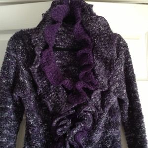 💥Sold in bundle💥Purple frilly sweater
