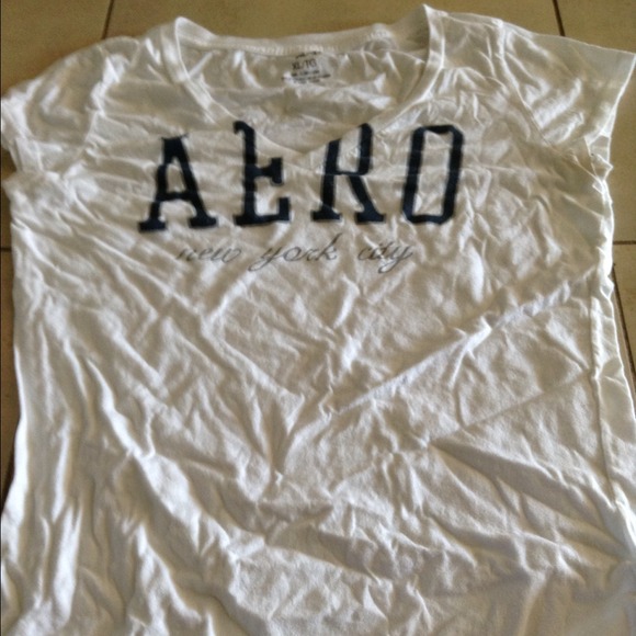 Aeropostale tshirt