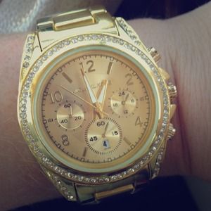 Michael kors gold watch