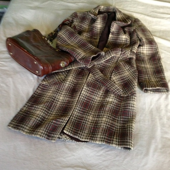 BCBGMaxAzria Outerwear - SOLD!! Brown plaid coat