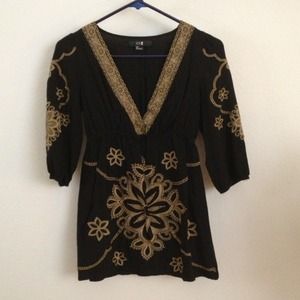 SOLD‼️ Bohemian V-neck blouse/swimsuit cover