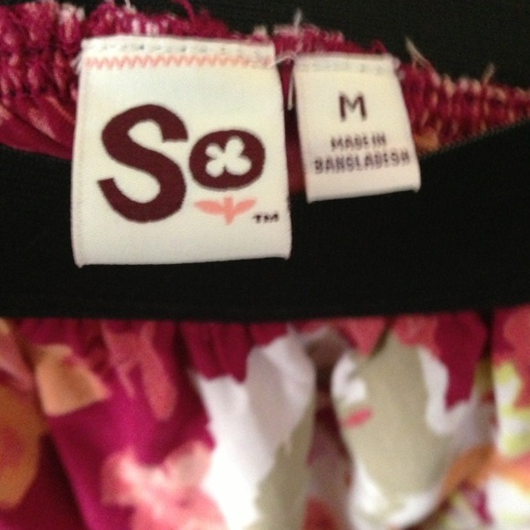 Elastic Waisted skirt - Picture 2 of 2