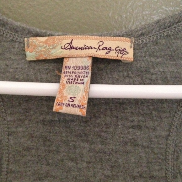 American Rag top - Picture 2 of 3