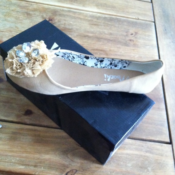 *Reserved* Machi flats