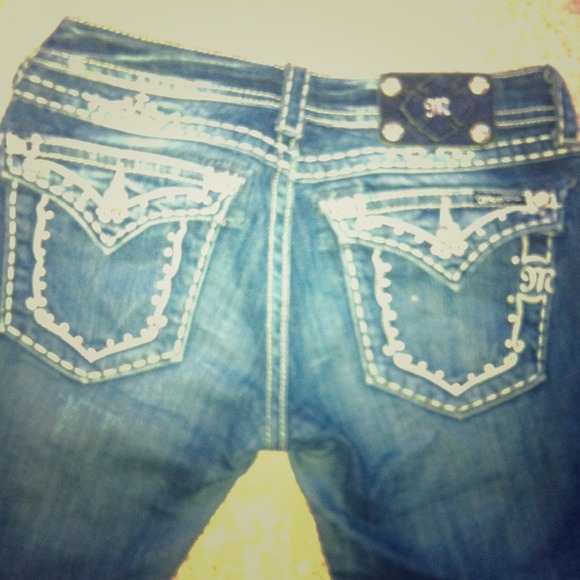 Miss Me Boot Cut 28 size Jeans