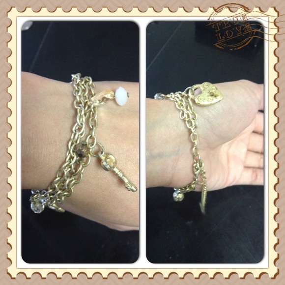 💚TRADED💚Vintage inspired charm bracelet - Picture 3 of 3