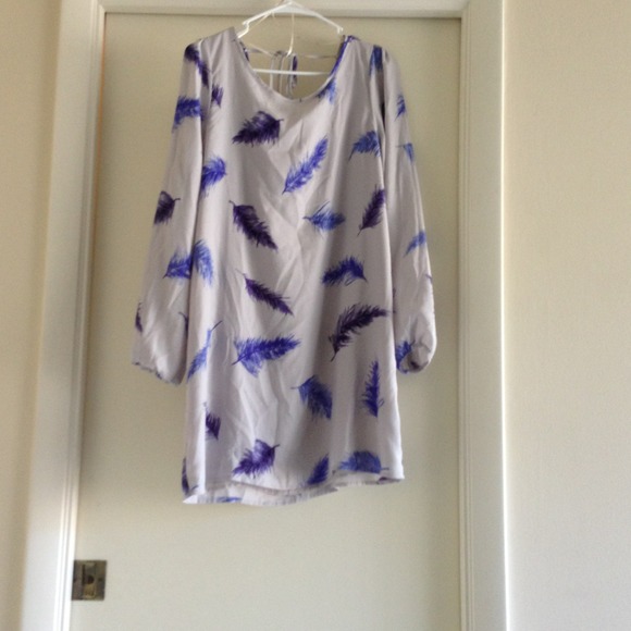 💄SOLD💄F21 Long Sleeve Dress