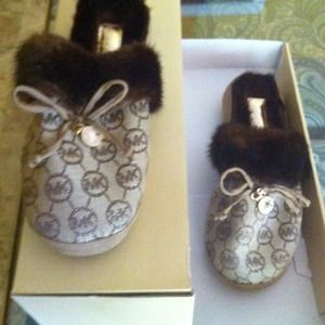 Michael Kors Slippers