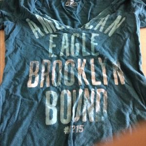 American eagle t shirt