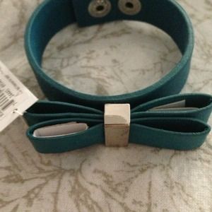 Bcbg bracelet. Cute bow!