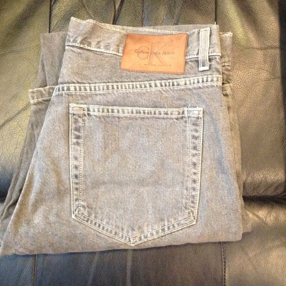 SOLD IN BUNDLE Grey Calvin Klein Jeans - Picture 2 of 2