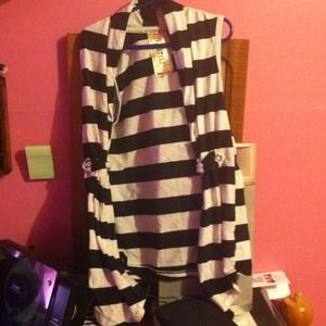 Cute vest type jacket