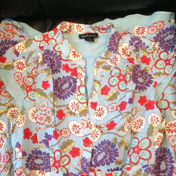 SOLD ON ANOTHER WEBSITE ;~} Flowered Spring Dress - Picture 2 of 2