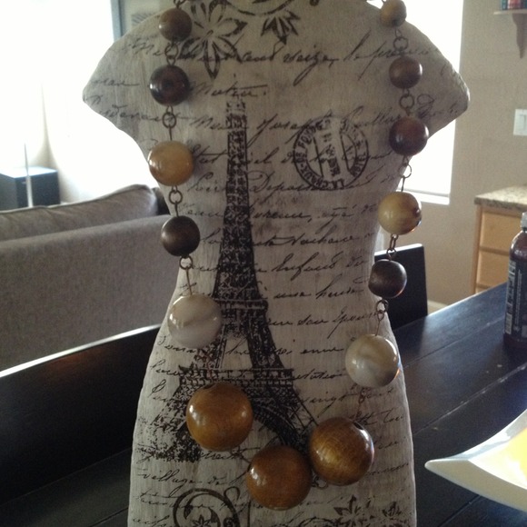********REDUCED******* Wood necklace