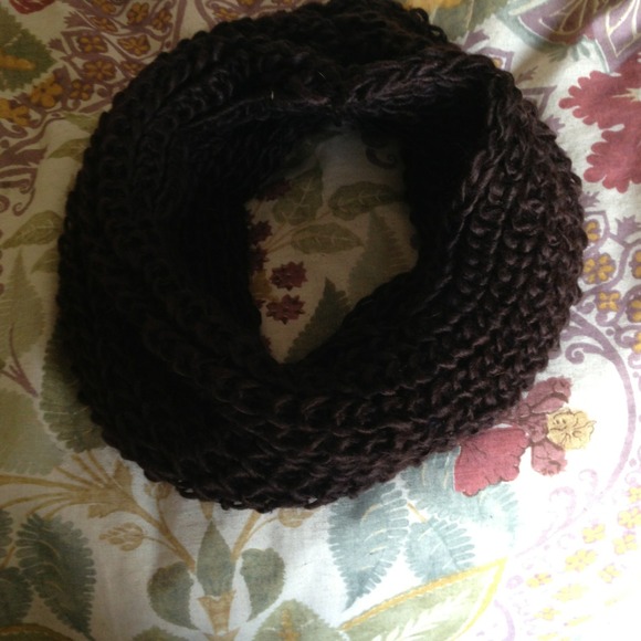 Sold the bundle. Brown small infinity scarf