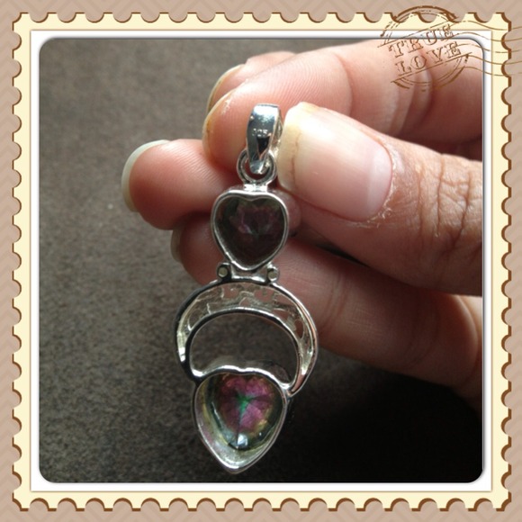 Double heart pendant - Picture 2 of 3